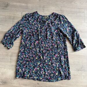 Fei Floral Print Blouse with 3/4 Sleeves - size 6